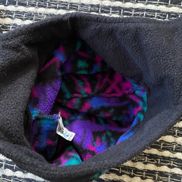 🌿LL Bean Vintage Purple Black Ear Flap Tie Geometric Fleece Hat Youth - Picture 2 of 7